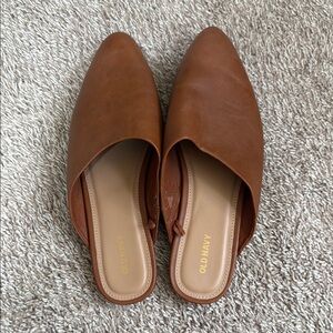 Old Navy Brown Leather Mules Slip-On